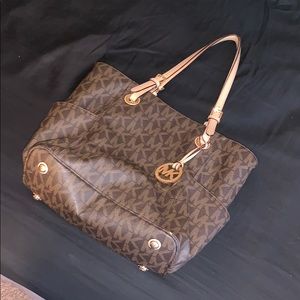 MICHAEL KORS TOTE